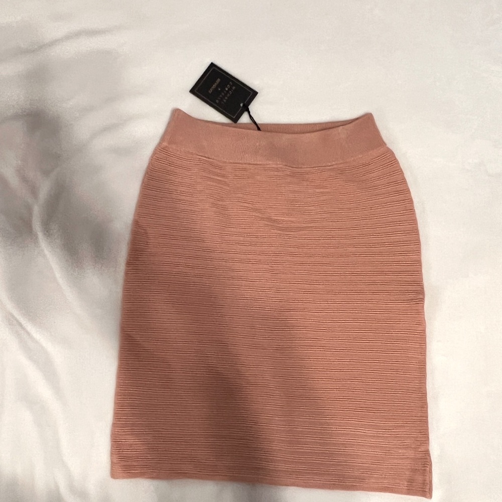 NWT Michael Costello and Revolve Ambrose Mini Skirt in Blush